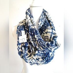 NEW Nordstrom BP Blue Ivory Infinity Scarf Circle Loop Boho Hippie 6006